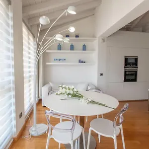 Happy Guest - Lake & Style Appartamento