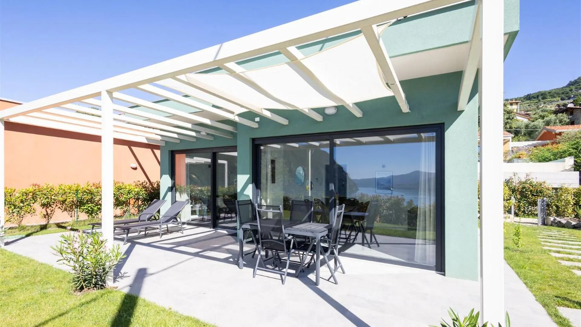 Holiday home Iseolakerental - Villa Paradiseo Riva di Solto